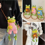 HopBag™ Crochet Frog Crossbody Bag