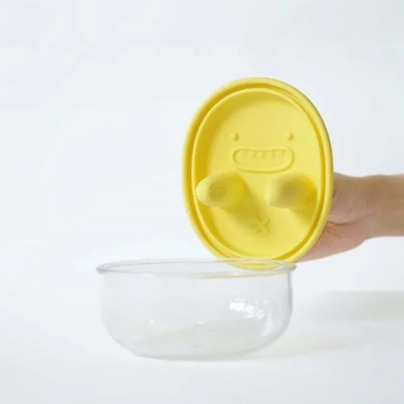 CleanGrip™ - Keep Hand Clean Snack Container
