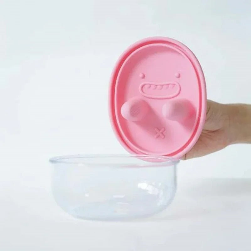 CleanGrip™ - Keep Hand Clean Snack Container